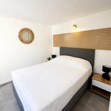 Apartahotel Résidence Hotelière Les Hameaux De Saint Cyprien Corse Lecci