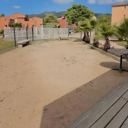 Résidence Hotelière Les Hameaux De Saint Cyprien Corse Apartahotel Lecci